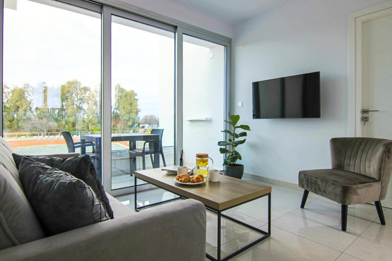 Phaedrus Living - Seaside Executive Flat Harbour 204 Lejlighed Paphos Eksteriør billede
